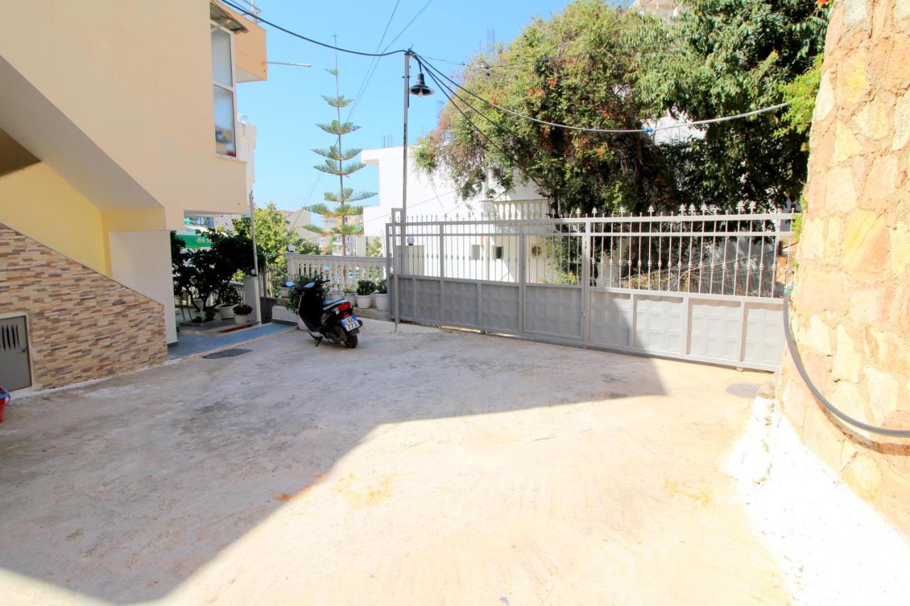 Lengu Holidays Houses Sarandë Exterior foto