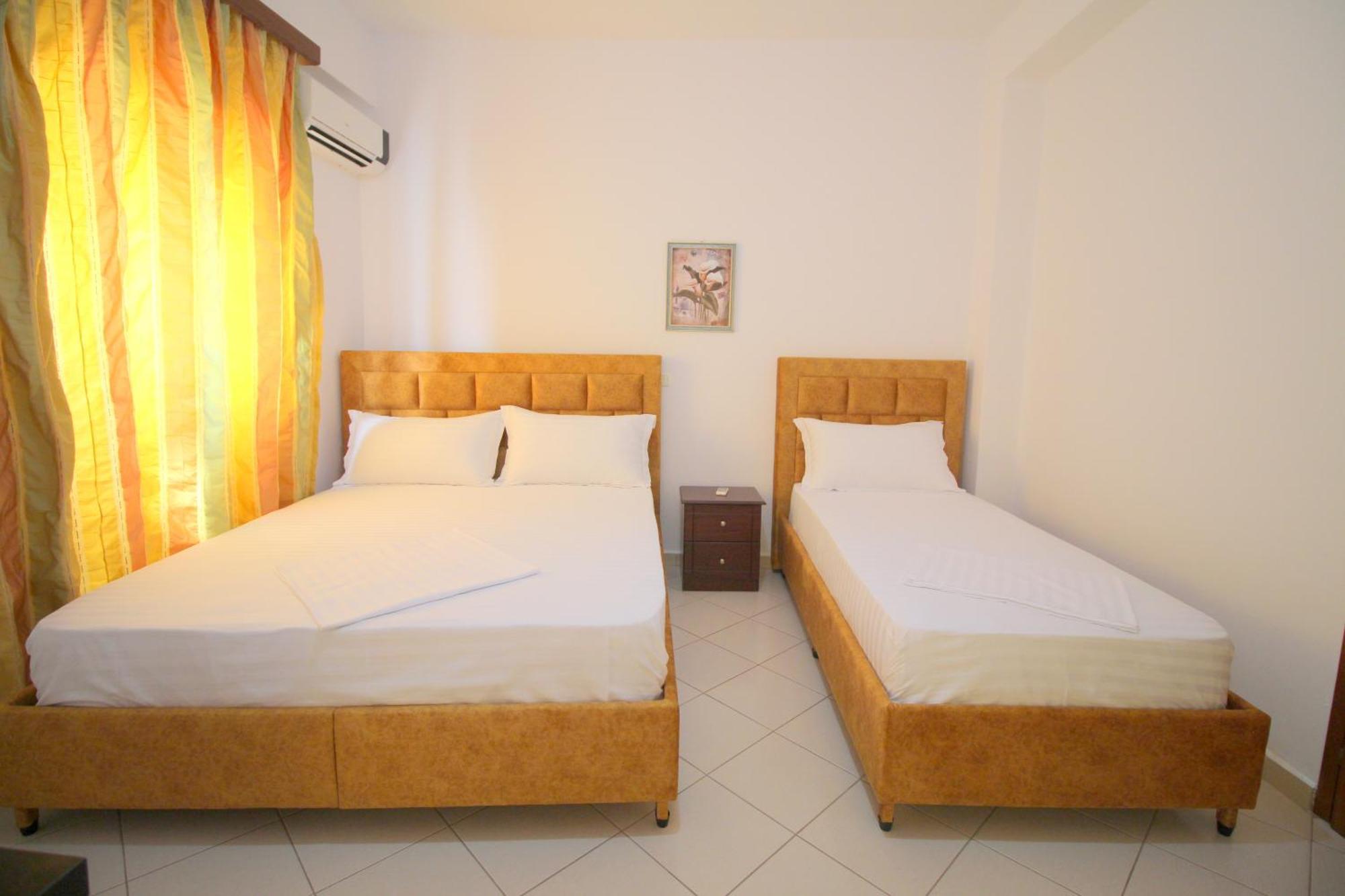 Lengu Holidays Houses Sarandë Exterior foto
