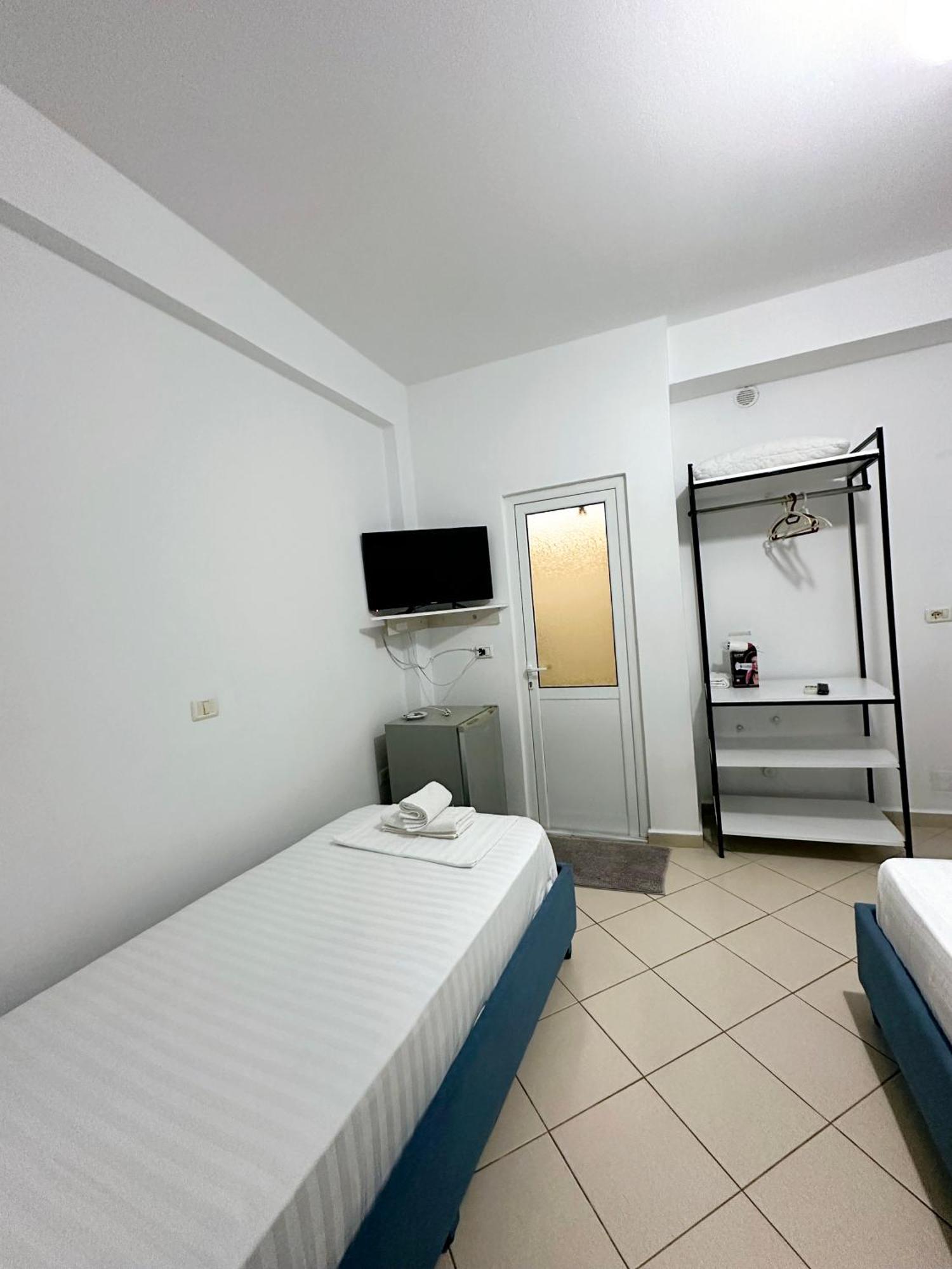 Lengu Holidays Houses Sarandë Zimmer foto